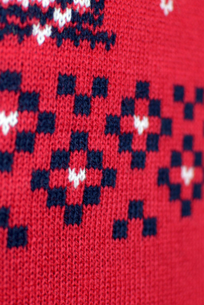 Canada Red Couple's Christmas Jumper detail