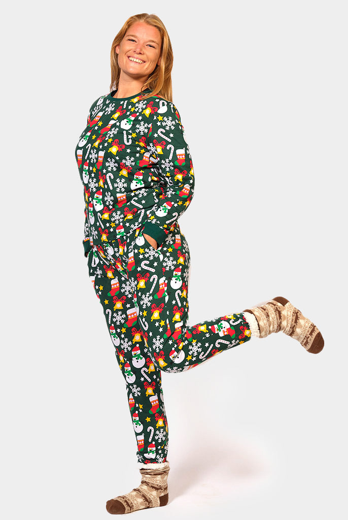 Green Christmas Pyjama for Women with Christmas motifs