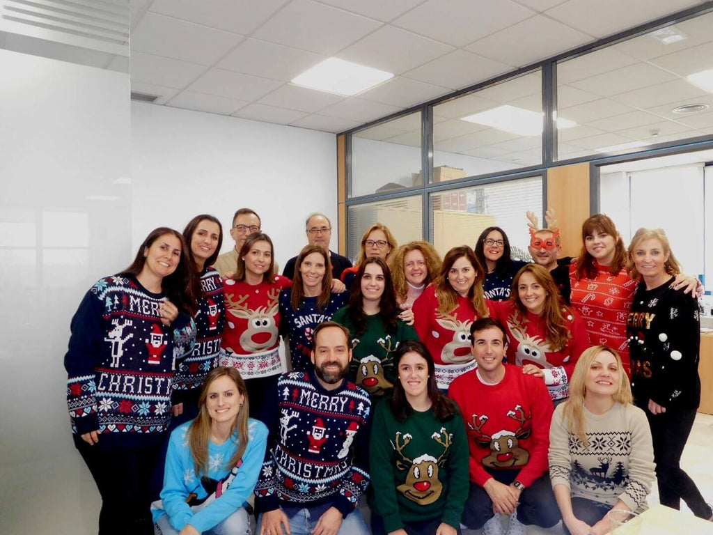 Christmas Jumpers Discounts Sale for Companies 08