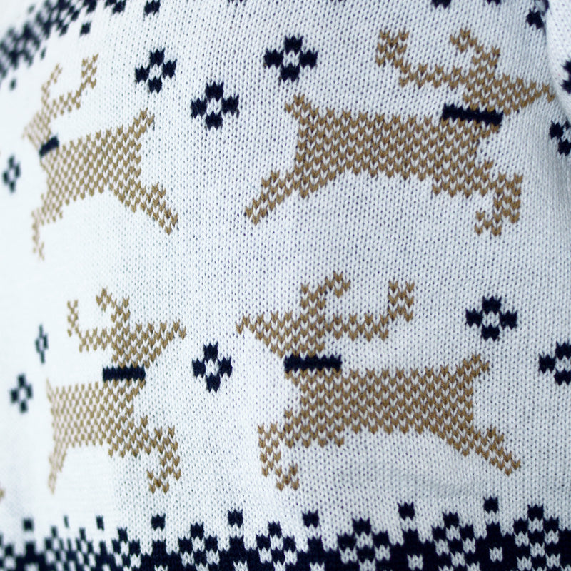 detail Alaska Classy White Couple's Christmas Jumper